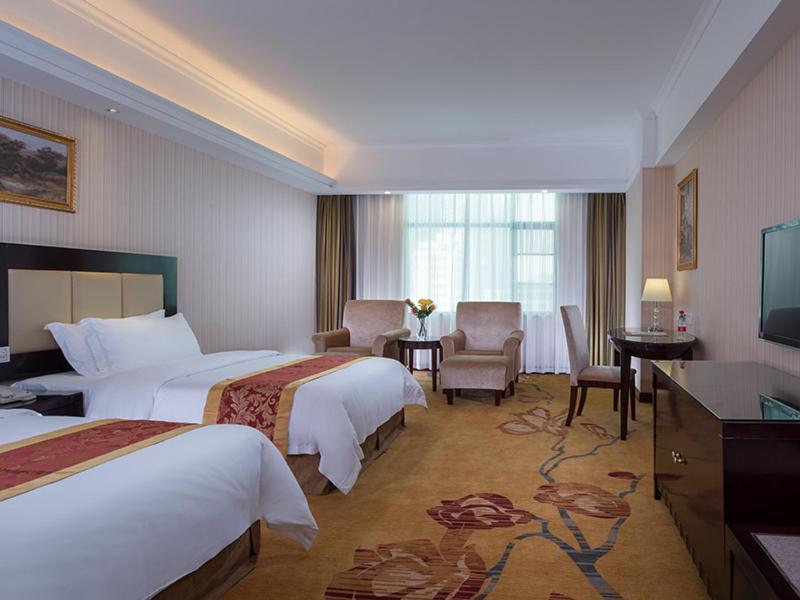 Vienna Hotel Baoan Liutang Xin'an  Buitenkant foto